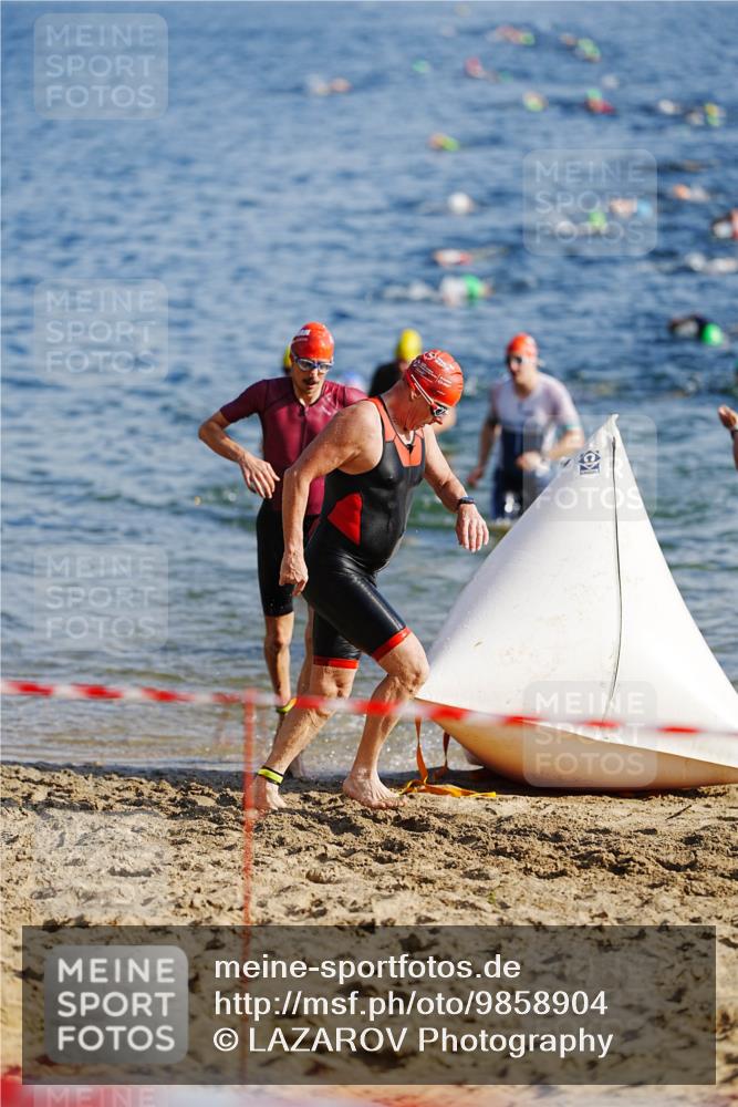 21.06.2026 - 29. Vierlanden-Triathlon LAZAROV Photography http://msf.ph/oto/9858904 21.06.2026 08:16:32 Schwimmen  meine-sportfotos.de