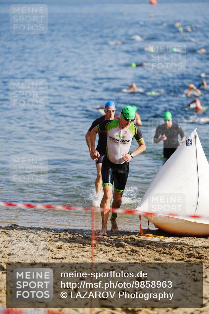 21.06.2026 - 29. Vierlanden-Triathlon LAZAROV Photography http://msf.ph/oto/9858963 21.06.2026 08:16:45 Schwimmen  meine-sportfotos.de