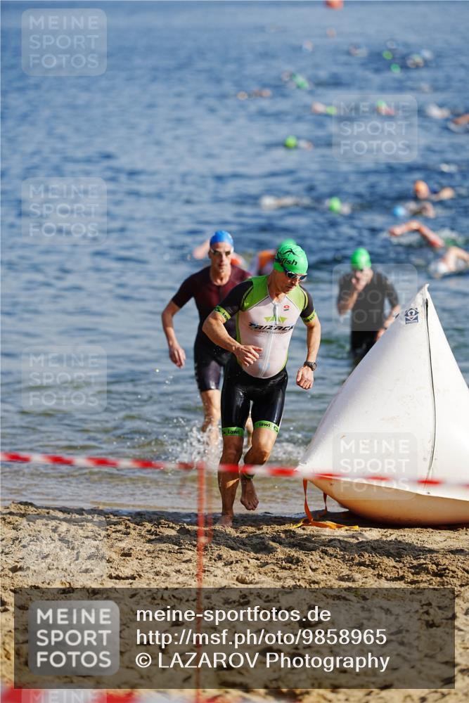 21.06.2026 - 29. Vierlanden-Triathlon LAZAROV Photography http://msf.ph/oto/9858965 21.06.2026 08:16:46 Schwimmen  meine-sportfotos.de