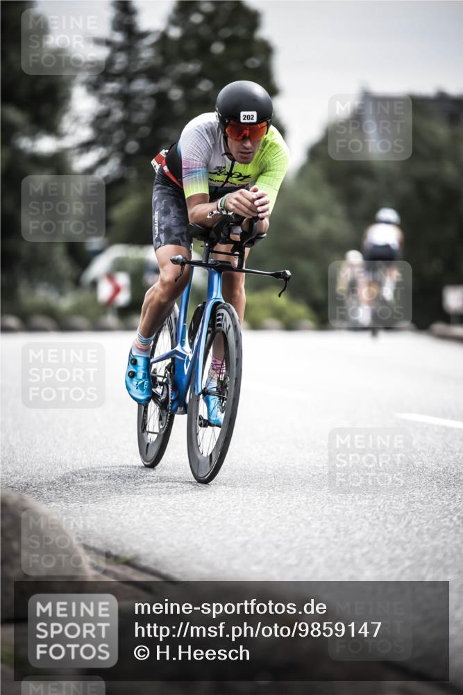 21.06.2026 - 29. Vierlanden-Triathlon H.Heesch http://msf.ph/oto/9859147 21.06.2026 10:31:51 Radfahren 62, 202, 213, 226, 308, 332, 389, 441 meine-sportfotos.de