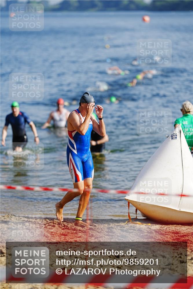 21.06.2026 - 29. Vierlanden-Triathlon LAZAROV Photography http://msf.ph/oto/9859201 21.06.2026 08:18:06 Schwimmen  meine-sportfotos.de