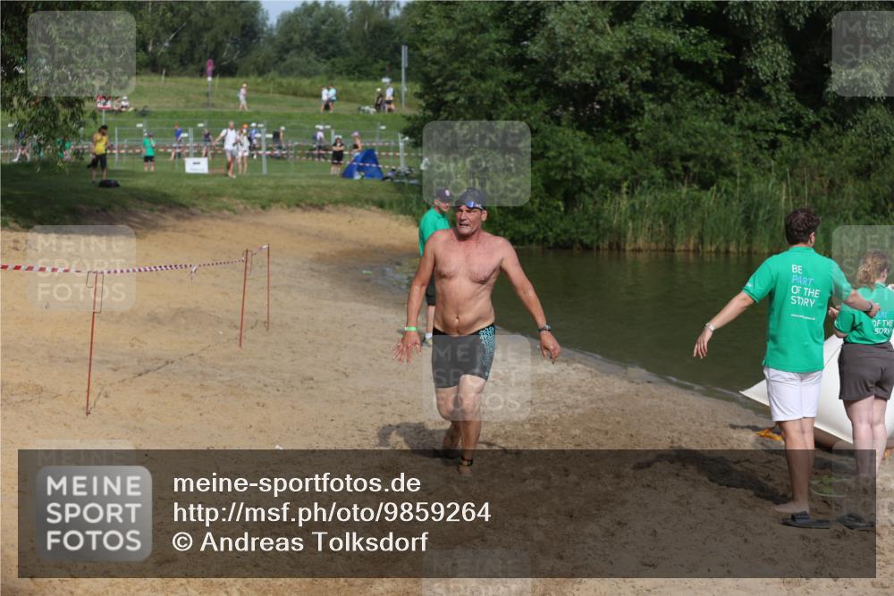 21.06.2026 - 29. Vierlanden-Triathlon Andreas Tolksdorf http://msf.ph/oto/9859264 21.06.2026 09:05:25 Schwimmen 287 meine-sportfotos.de
