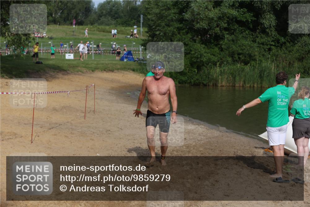 21.06.2026 - 29. Vierlanden-Triathlon Andreas Tolksdorf http://msf.ph/oto/9859279 21.06.2026 09:05:25 Schwimmen 287 meine-sportfotos.de