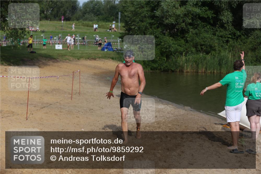 21.06.2026 - 29. Vierlanden-Triathlon Andreas Tolksdorf http://msf.ph/oto/9859292 21.06.2026 09:05:26 Schwimmen 287 meine-sportfotos.de