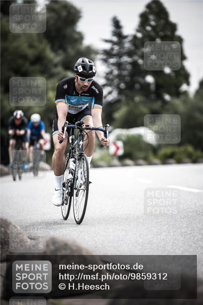 21.06.2026 - 29. Vierlanden-Triathlon H.Heesch http://msf.ph/oto/9859312 21.06.2026 10:32:00 Radfahren 52, 62, 137, 138, 213, 332, 617 meine-sportfotos.de