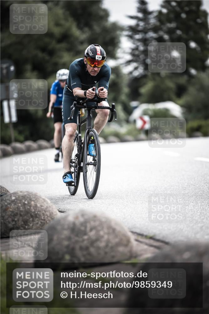 21.06.2026 - 29. Vierlanden-Triathlon H.Heesch http://msf.ph/oto/9859349 21.06.2026 10:32:03 Radfahren 19, 52, 57, 137, 138, 617 meine-sportfotos.de