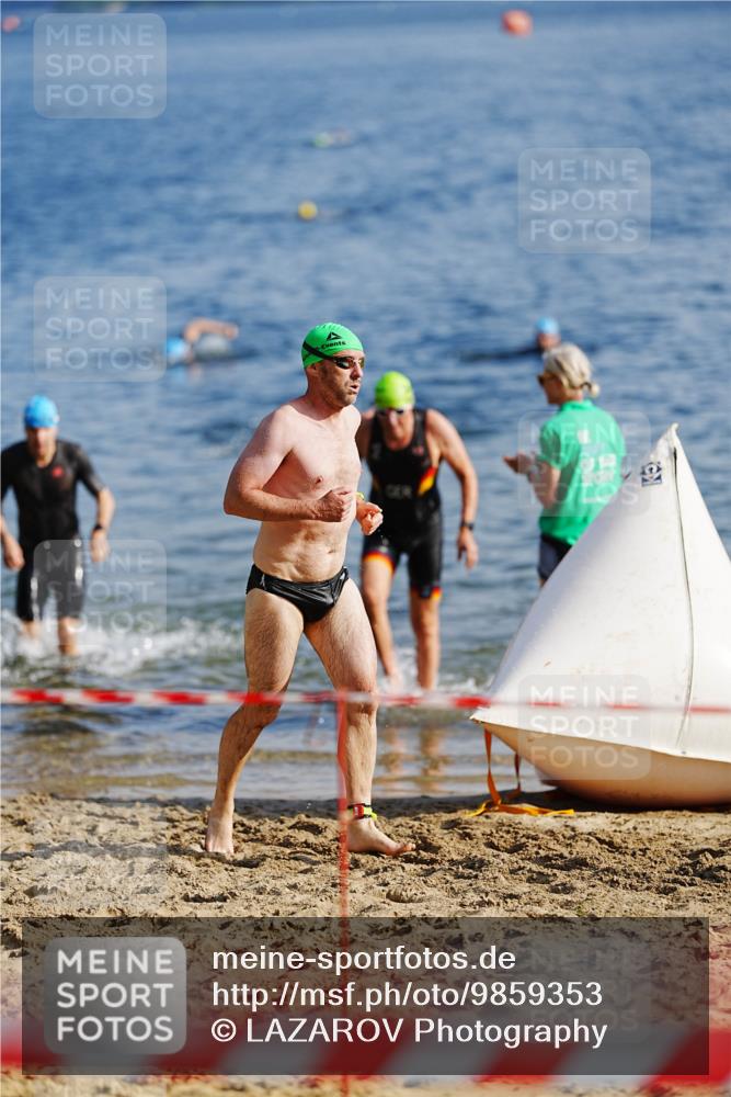 21.06.2026 - 29. Vierlanden-Triathlon LAZAROV Photography http://msf.ph/oto/9859353 21.06.2026 08:18:54 Schwimmen  meine-sportfotos.de