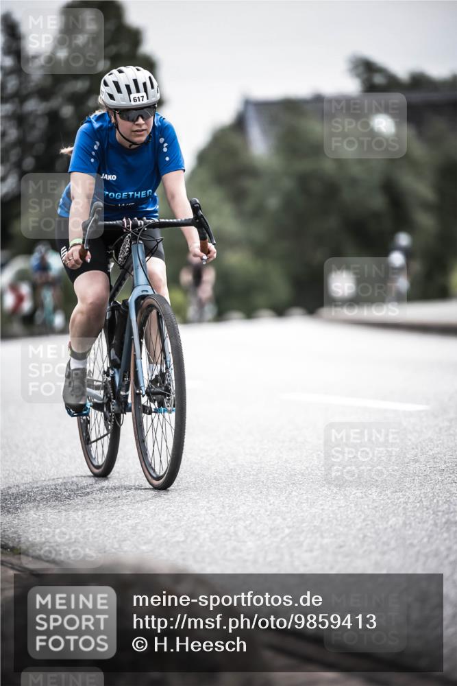 21.06.2026 - 29. Vierlanden-Triathlon H.Heesch http://msf.ph/oto/9859413 21.06.2026 10:32:04 Radfahren 19, 52, 57, 138, 617 meine-sportfotos.de