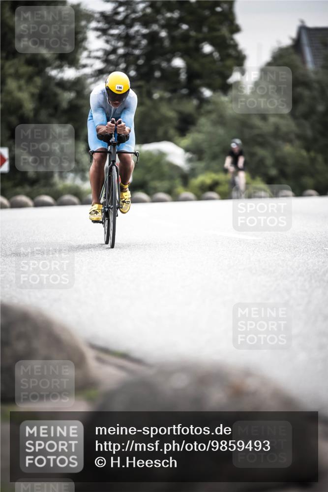 21.06.2026 - 29. Vierlanden-Triathlon H.Heesch http://msf.ph/oto/9859493 21.06.2026 10:32:14 Radfahren 84, 196, 199, 312, 594 meine-sportfotos.de