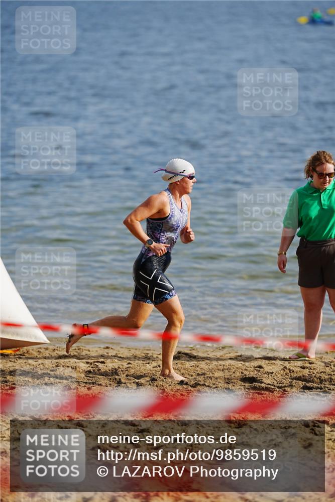 21.06.2026 - 29. Vierlanden-Triathlon LAZAROV Photography http://msf.ph/oto/9859519 21.06.2026 08:33:57 Schwimmen  meine-sportfotos.de