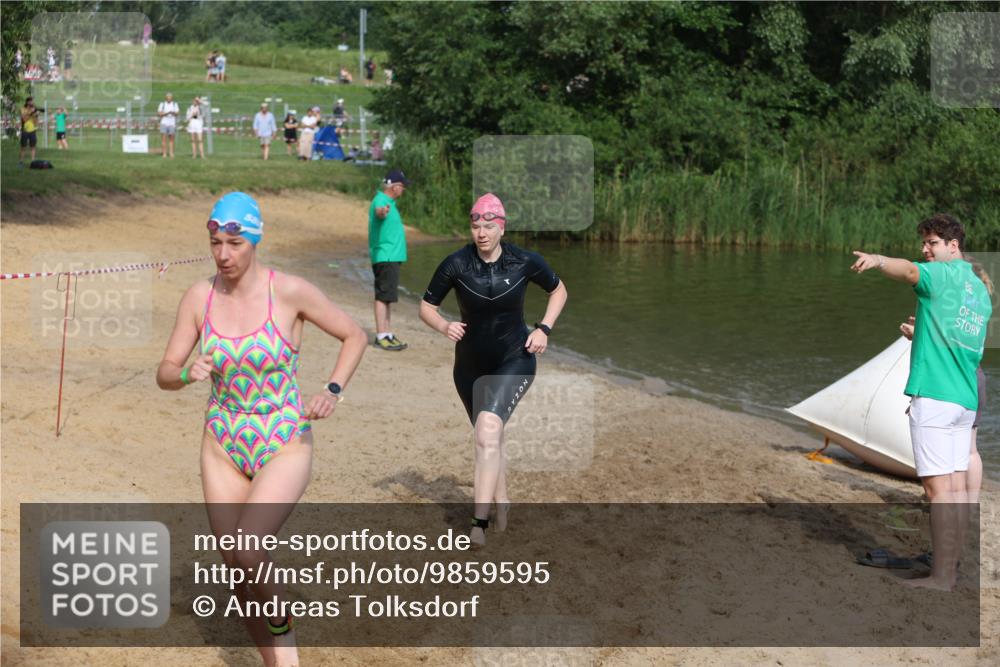21.06.2026 - 29. Vierlanden-Triathlon Andreas Tolksdorf http://msf.ph/oto/9859595 21.06.2026 09:08:20 Schwimmen 224, 228, 233, 268, 1354 meine-sportfotos.de