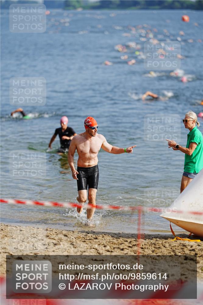 21.06.2026 - 29. Vierlanden-Triathlon LAZAROV Photography http://msf.ph/oto/9859614 21.06.2026 08:34:46 Schwimmen  meine-sportfotos.de