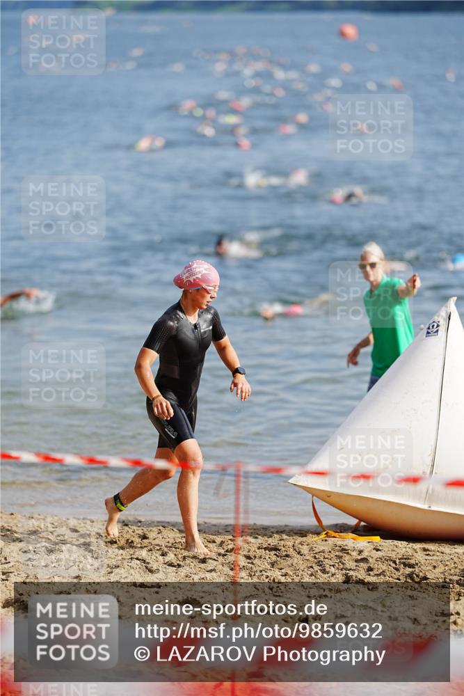 21.06.2026 - 29. Vierlanden-Triathlon LAZAROV Photography http://msf.ph/oto/9859632 21.06.2026 08:34:53 Schwimmen  meine-sportfotos.de
