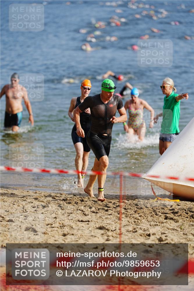 21.06.2026 - 29. Vierlanden-Triathlon LAZAROV Photography http://msf.ph/oto/9859653 21.06.2026 08:35:07 Schwimmen 216 meine-sportfotos.de