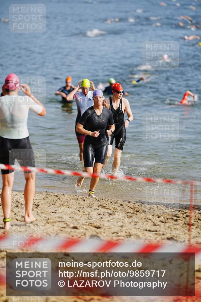 21.06.2026 - 29. Vierlanden-Triathlon LAZAROV Photography http://msf.ph/oto/9859717 21.06.2026 08:35:58 Schwimmen  meine-sportfotos.de