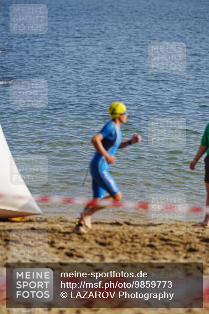 21.06.2026 - 29. Vierlanden-Triathlon LAZAROV Photography http://msf.ph/oto/9859773 21.06.2026 08:36:19 Schwimmen  meine-sportfotos.de