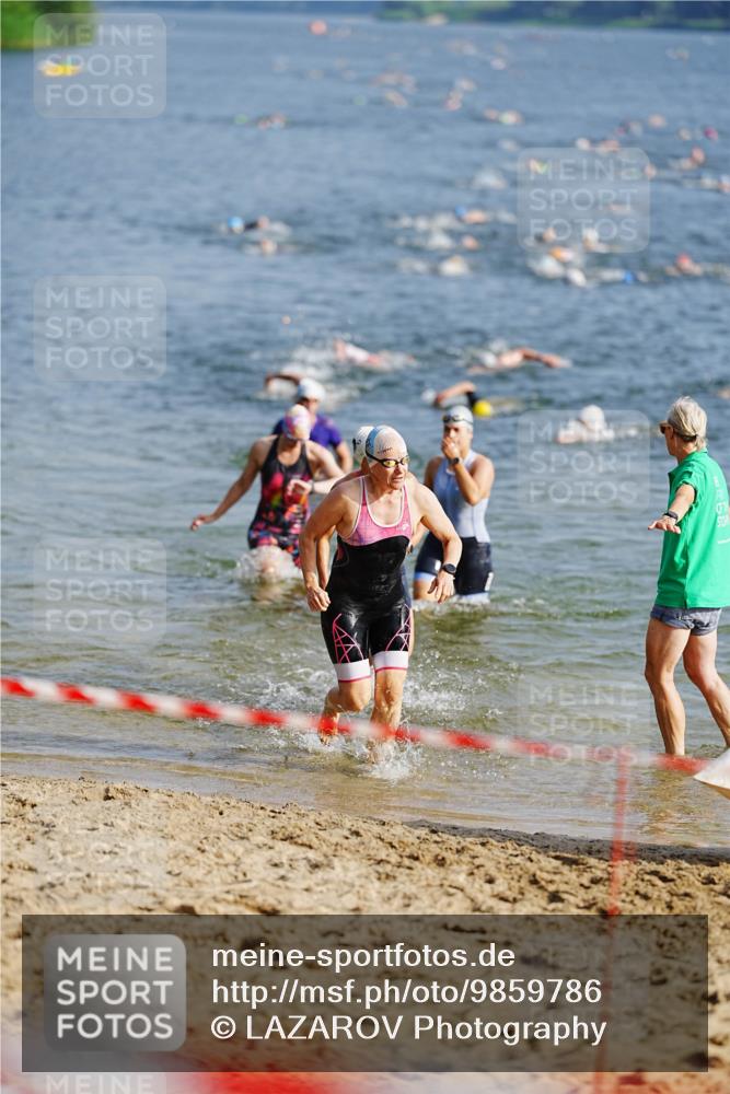 21.06.2026 - 29. Vierlanden-Triathlon LAZAROV Photography http://msf.ph/oto/9859786 21.06.2026 08:36:24 Schwimmen  meine-sportfotos.de
