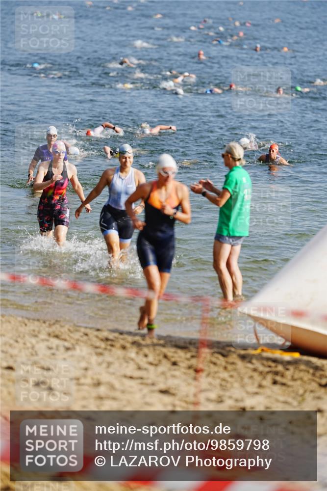 21.06.2026 - 29. Vierlanden-Triathlon LAZAROV Photography http://msf.ph/oto/9859798 21.06.2026 08:36:26 Schwimmen  meine-sportfotos.de