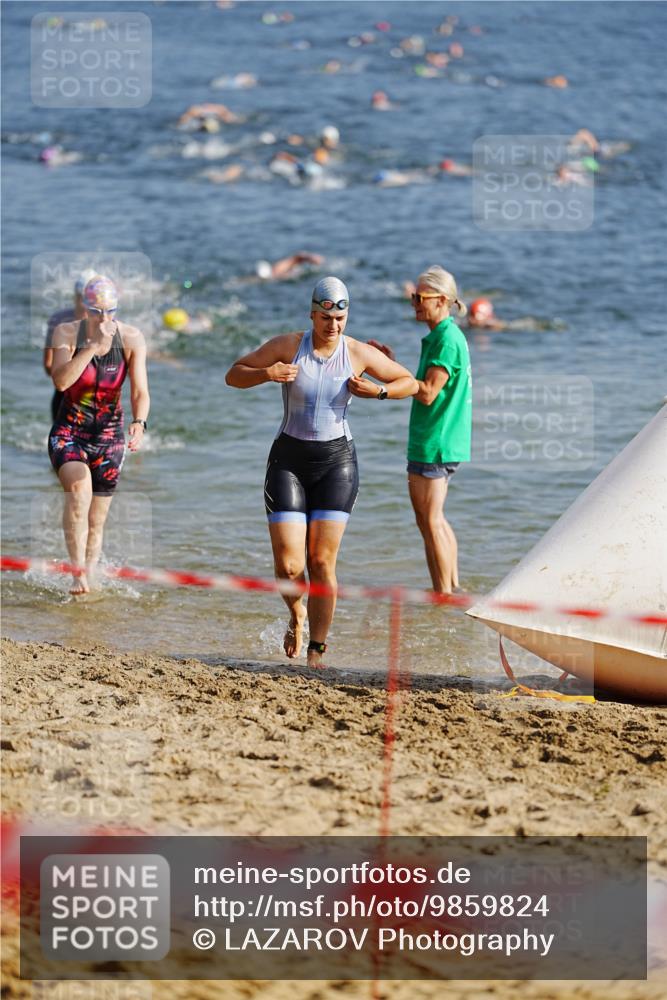 21.06.2026 - 29. Vierlanden-Triathlon LAZAROV Photography http://msf.ph/oto/9859824 21.06.2026 08:36:29 Schwimmen  meine-sportfotos.de