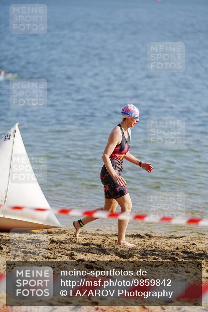 21.06.2026 - 29. Vierlanden-Triathlon LAZAROV Photography http://msf.ph/oto/9859842 21.06.2026 08:36:33 Schwimmen  meine-sportfotos.de