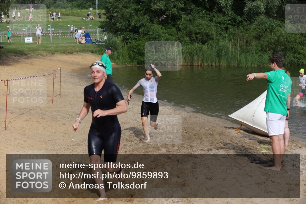 21.06.2026 - 29. Vierlanden-Triathlon Andreas Tolksdorf http://msf.ph/oto/9859893 21.06.2026 09:08:31 Schwimmen 226, 233, 257, 268 meine-sportfotos.de