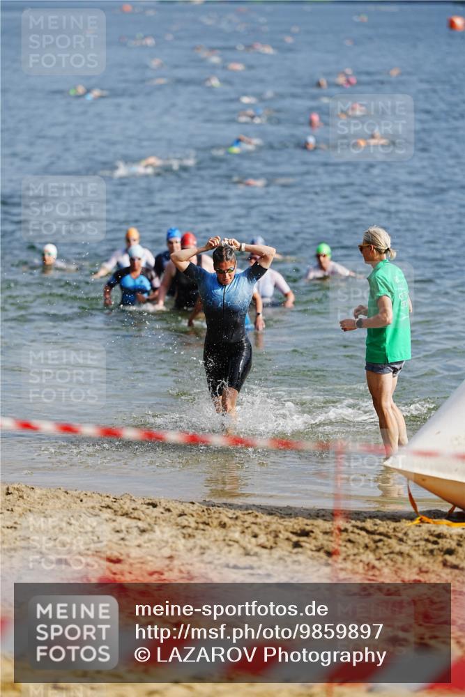 21.06.2026 - 29. Vierlanden-Triathlon LAZAROV Photography http://msf.ph/oto/9859897 21.06.2026 08:36:59 Schwimmen 211 meine-sportfotos.de