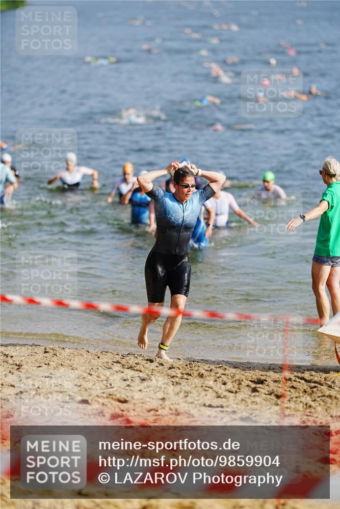 21.06.2026 - 29. Vierlanden-Triathlon LAZAROV Photography http://msf.ph/oto/9859904 21.06.2026 08:37:00 Schwimmen 30 meine-sportfotos.de