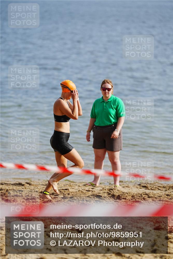 21.06.2026 - 29. Vierlanden-Triathlon LAZAROV Photography http://msf.ph/oto/9859951 21.06.2026 08:37:56 Schwimmen 37 meine-sportfotos.de