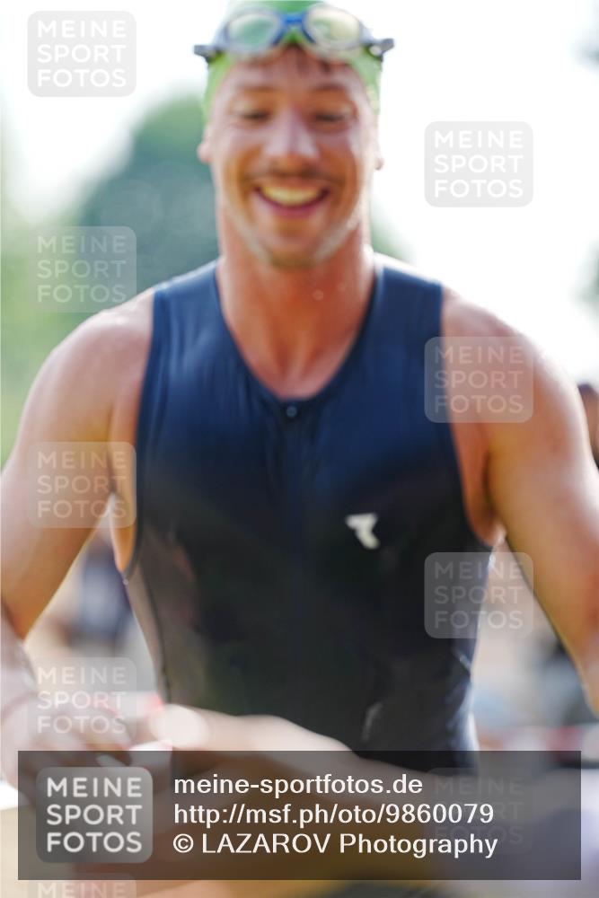 21.06.2026 - 29. Vierlanden-Triathlon LAZAROV Photography http://msf.ph/oto/9860079 21.06.2026 08:38:23 Schwimmen 12, 45, 76, 77 meine-sportfotos.de