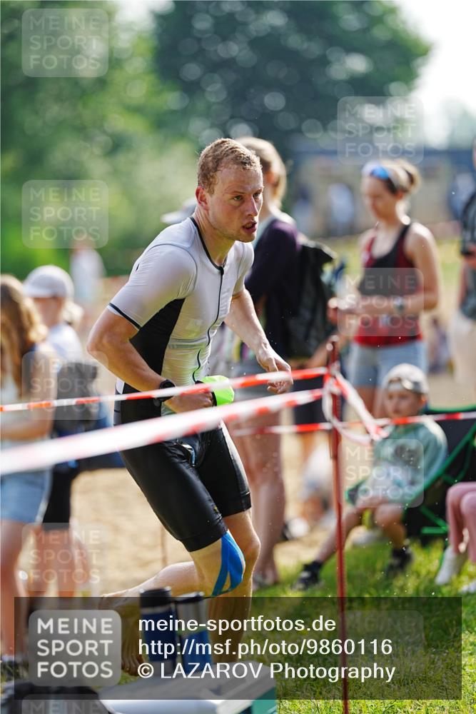 21.06.2026 - 29. Vierlanden-Triathlon LAZAROV Photography http://msf.ph/oto/9860116 21.06.2026 08:38:32 Schwimmen 12, 45, 57, 77 meine-sportfotos.de