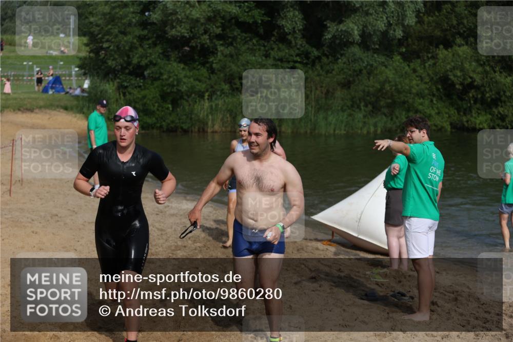 21.06.2026 - 29. Vierlanden-Triathlon Andreas Tolksdorf http://msf.ph/oto/9860280 21.06.2026 09:10:38 Schwimmen 267, 271, 274, 284, 293, 298, 301 meine-sportfotos.de