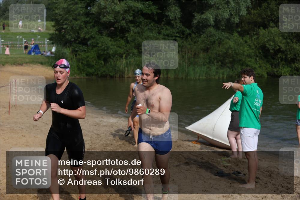 21.06.2026 - 29. Vierlanden-Triathlon Andreas Tolksdorf http://msf.ph/oto/9860289 21.06.2026 09:10:38 Schwimmen 267, 271, 274, 284, 293, 298, 301 meine-sportfotos.de