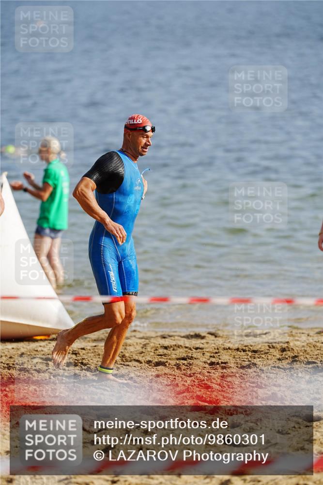 21.06.2026 - 29. Vierlanden-Triathlon LAZAROV Photography http://msf.ph/oto/9860301 21.06.2026 08:39:20 Schwimmen 10, 32, 155, 166, 212 meine-sportfotos.de