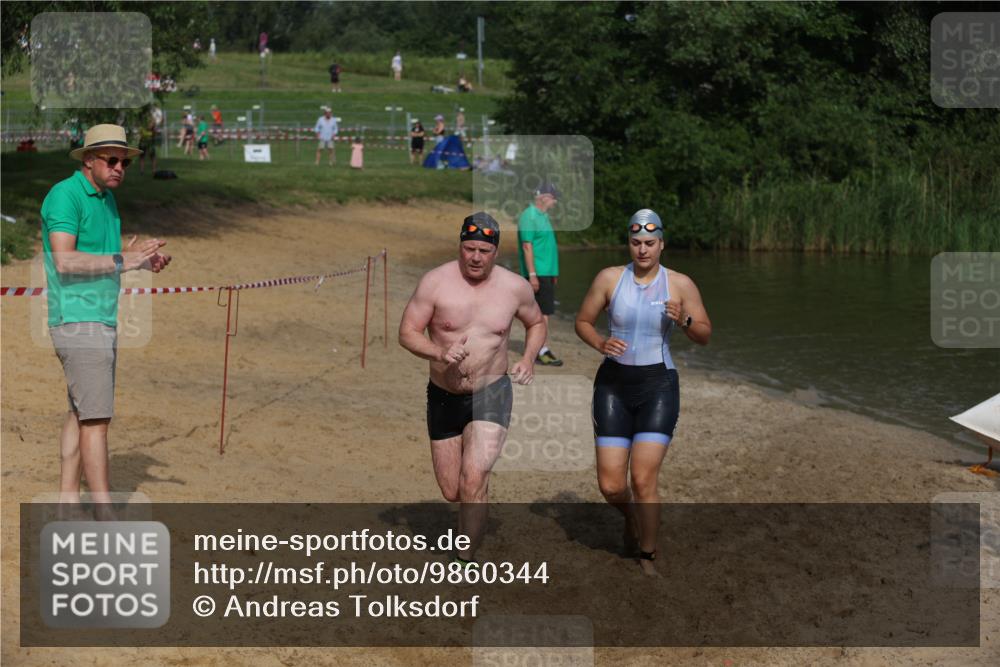 21.06.2026 - 29. Vierlanden-Triathlon Andreas Tolksdorf http://msf.ph/oto/9860344 21.06.2026 09:10:40 Schwimmen 267, 271, 274, 284, 293, 298, 301 meine-sportfotos.de