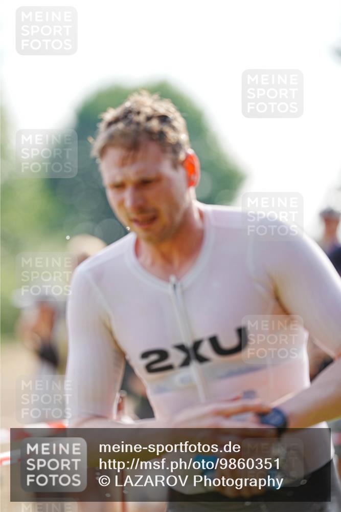 21.06.2026 - 29. Vierlanden-Triathlon LAZAROV Photography http://msf.ph/oto/9860351 21.06.2026 08:40:59 Schwimmen 18, 129, 164 meine-sportfotos.de