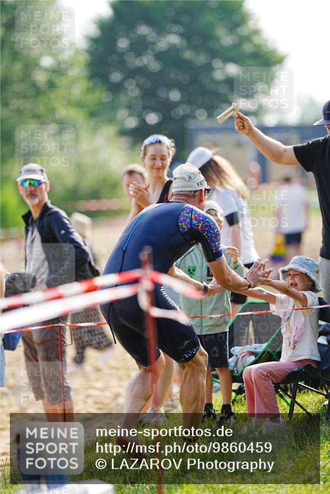 21.06.2026 - 29. Vierlanden-Triathlon LAZAROV Photography http://msf.ph/oto/9860459 21.06.2026 08:41:30 Schwimmen 14, 145 meine-sportfotos.de