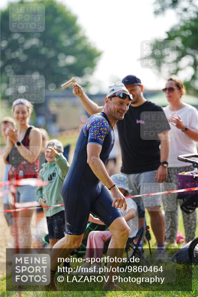 21.06.2026 - 29. Vierlanden-Triathlon LAZAROV Photography http://msf.ph/oto/9860464 21.06.2026 08:41:32 Schwimmen 14, 145 meine-sportfotos.de