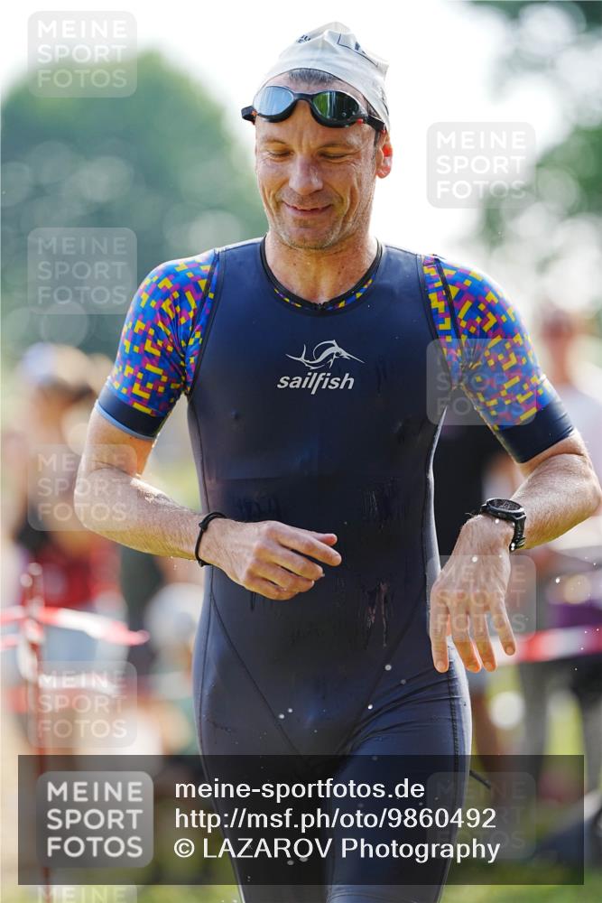 21.06.2026 - 29. Vierlanden-Triathlon LAZAROV Photography http://msf.ph/oto/9860492 21.06.2026 08:41:33 Schwimmen 14, 145 meine-sportfotos.de