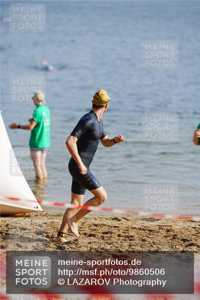 21.06.2026 - 29. Vierlanden-Triathlon LAZAROV Photography http://msf.ph/oto/9860506 21.06.2026 08:41:58 Schwimmen 38, 62, 67 meine-sportfotos.de
