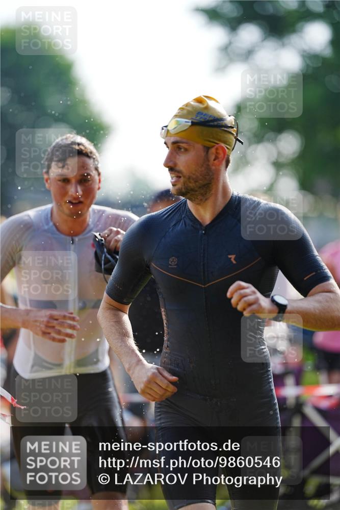 21.06.2026 - 29. Vierlanden-Triathlon LAZAROV Photography http://msf.ph/oto/9860546 21.06.2026 08:42:05 Schwimmen 38, 62, 67 meine-sportfotos.de