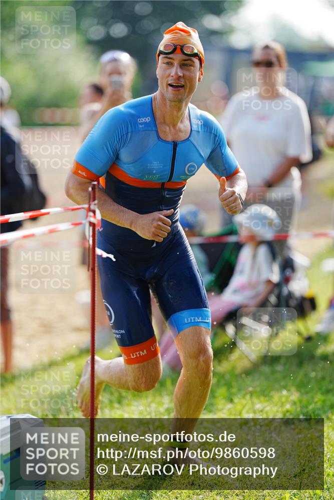 21.06.2026 - 29. Vierlanden-Triathlon LAZAROV Photography http://msf.ph/oto/9860598 21.06.2026 08:42:34 Schwimmen 43, 148 meine-sportfotos.de