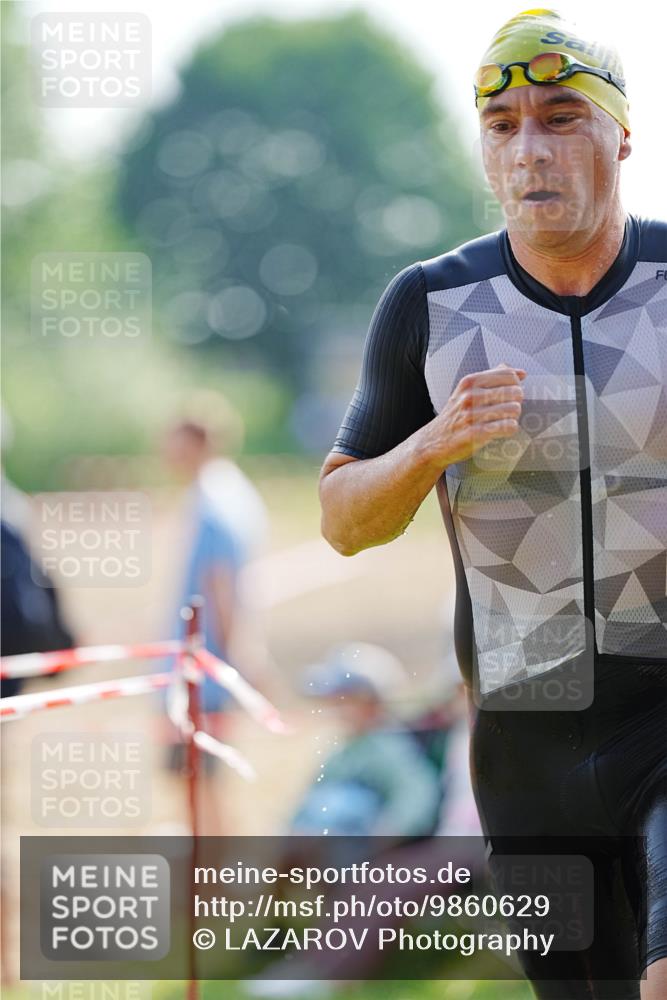 21.06.2026 - 29. Vierlanden-Triathlon LAZAROV Photography http://msf.ph/oto/9860629 21.06.2026 08:42:43 Schwimmen 148, 193, 210 meine-sportfotos.de