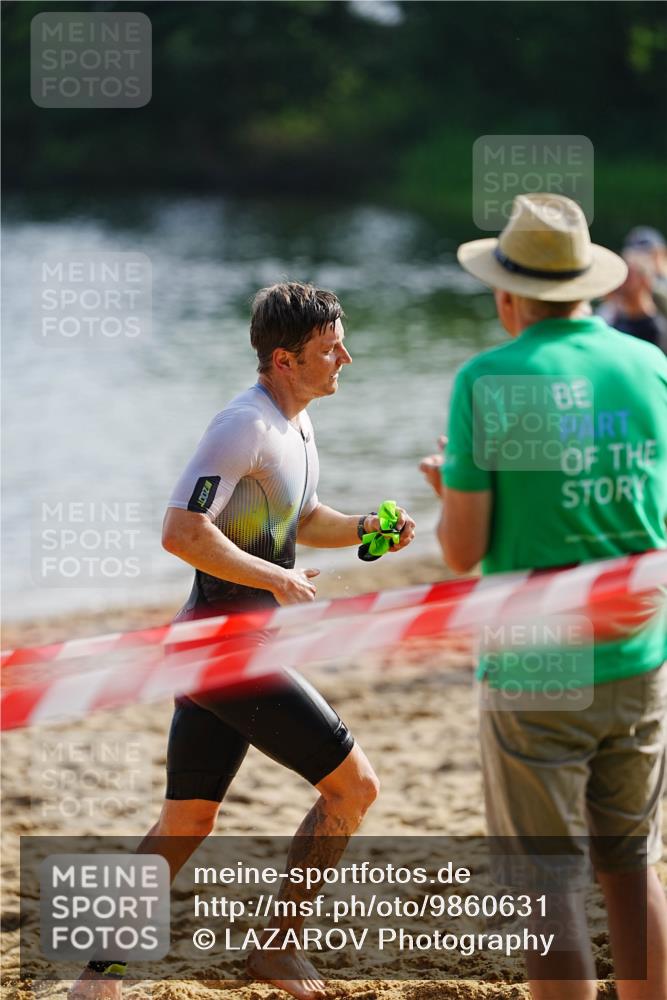 21.06.2026 - 29. Vierlanden-Triathlon LAZAROV Photography http://msf.ph/oto/9860631 21.06.2026 08:42:45 Schwimmen 27, 148, 193, 210 meine-sportfotos.de