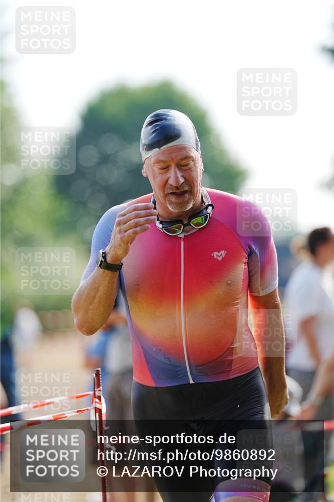 21.06.2026 - 29. Vierlanden-Triathlon LAZAROV Photography http://msf.ph/oto/9860892 21.06.2026 08:44:37 Schwimmen 39, 142, 196, 202 meine-sportfotos.de