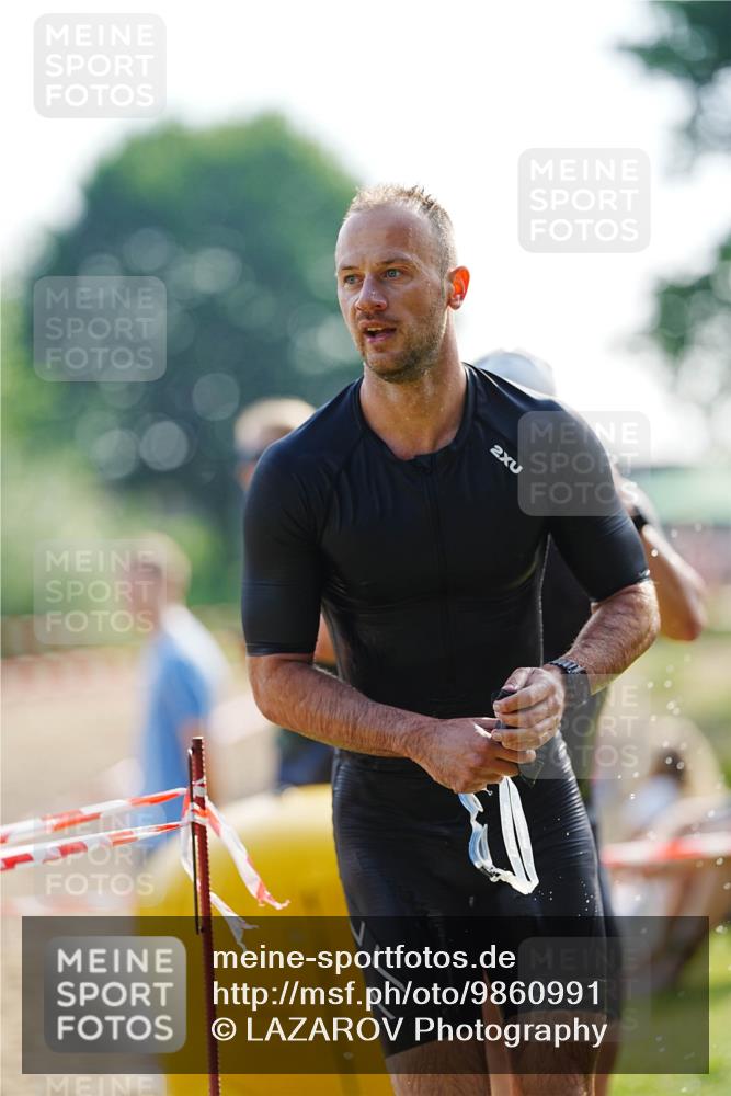 21.06.2026 - 29. Vierlanden-Triathlon LAZAROV Photography http://msf.ph/oto/9860991 21.06.2026 08:45:26 Schwimmen 69, 169, 174, 219 meine-sportfotos.de