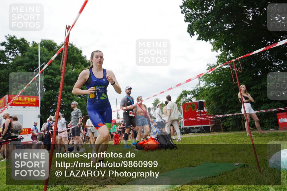 21.06.2026 - 29. Vierlanden-Triathlon LAZAROV Photography http://msf.ph/oto/9860999 21.06.2026 12:30:00 Schwimmen 987, 1004, 1016, 1021 meine-sportfotos.de