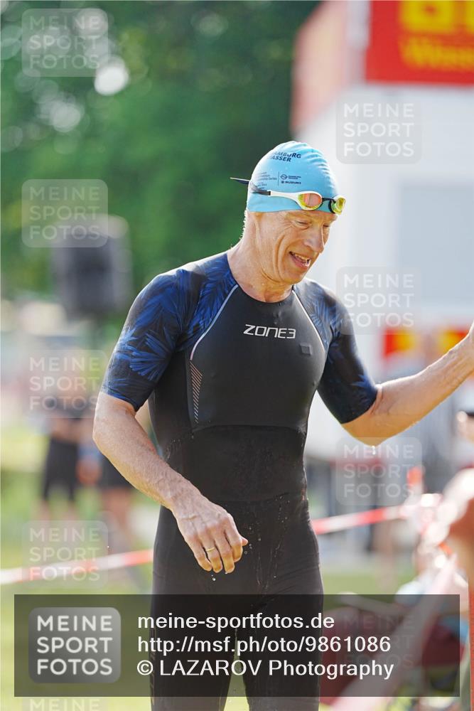 21.06.2026 - 29. Vierlanden-Triathlon LAZAROV Photography http://msf.ph/oto/9861086 21.06.2026 08:46:06 Schwimmen 84, 131, 147 meine-sportfotos.de