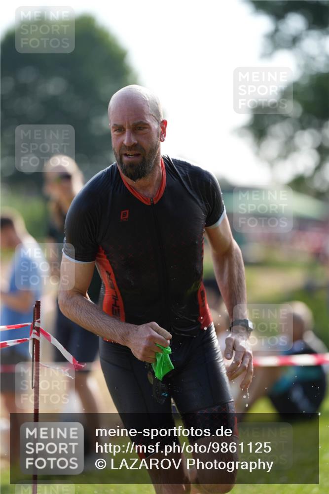 21.06.2026 - 29. Vierlanden-Triathlon LAZAROV Photography http://msf.ph/oto/9861125 21.06.2026 08:46:46 Schwimmen 159, 220 meine-sportfotos.de