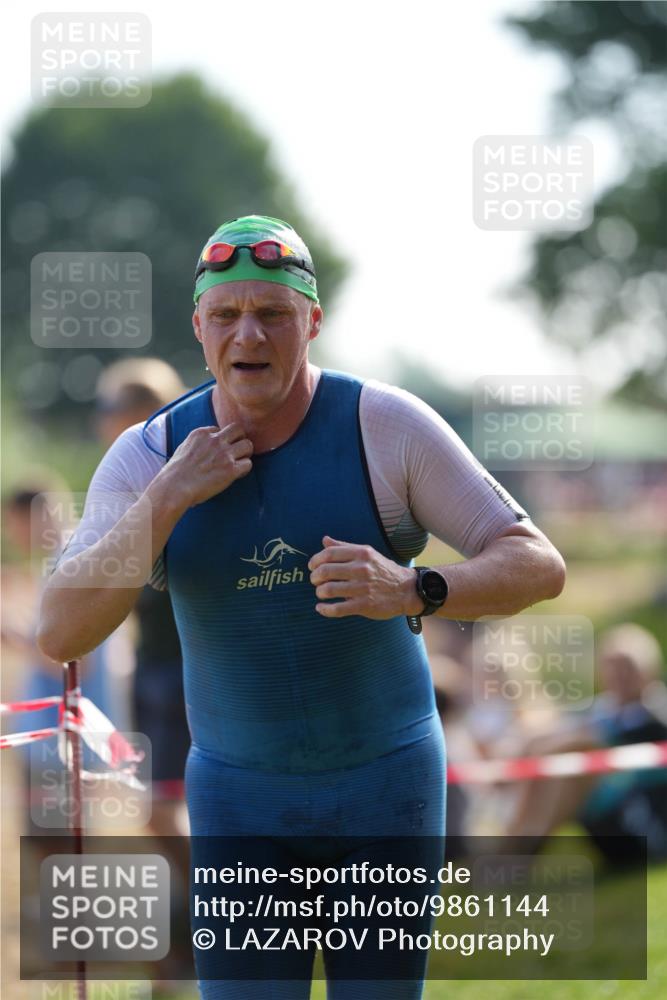 21.06.2026 - 29. Vierlanden-Triathlon LAZAROV Photography http://msf.ph/oto/9861144 21.06.2026 08:46:54 Schwimmen 135, 220 meine-sportfotos.de