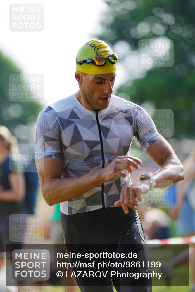 21.06.2026 - 29. Vierlanden-Triathlon LAZAROV Photography http://msf.ph/oto/9861199 21.06.2026 08:48:01 Schwimmen 90, 118, 130, 136, 180 meine-sportfotos.de